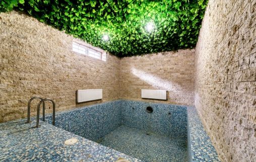 Пансионат для пожилых людей «Картино вилладж клаб»