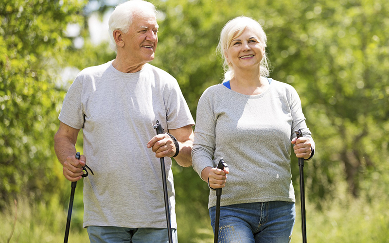 Польза скандинавской хотьбы